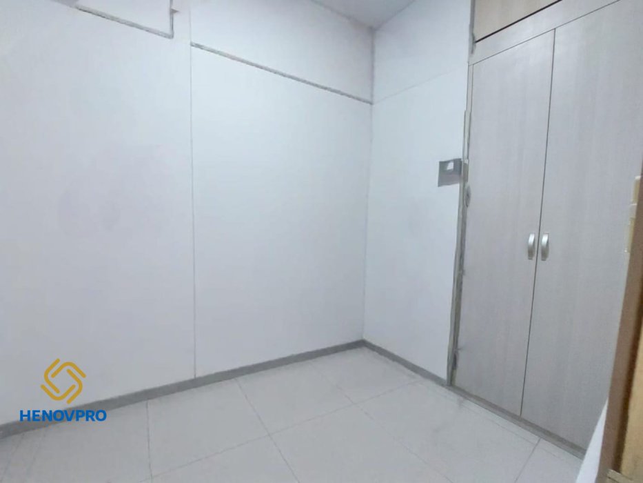 BRAND NEW Taman Anggrek Residence Unit 1BR + 1Study/BR Full Furnish