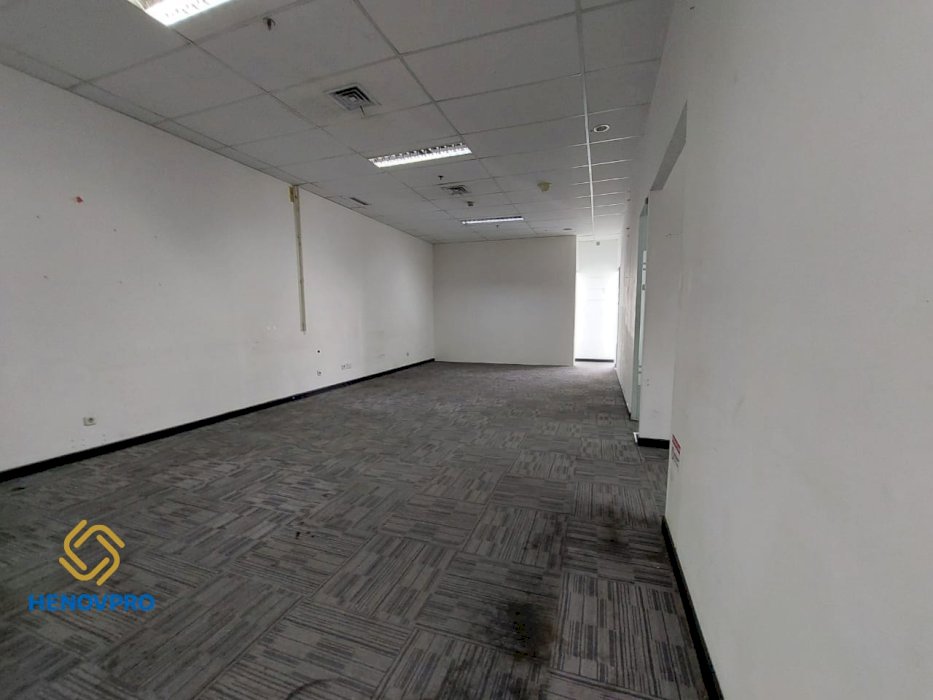 Soho Capital Office Space For Rent Mid Floor