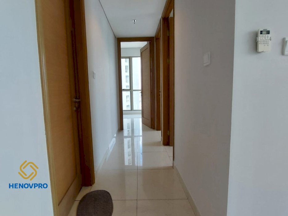 Apartemen Taman Anggrek Residence Unit 3BR Semi Furnish City View