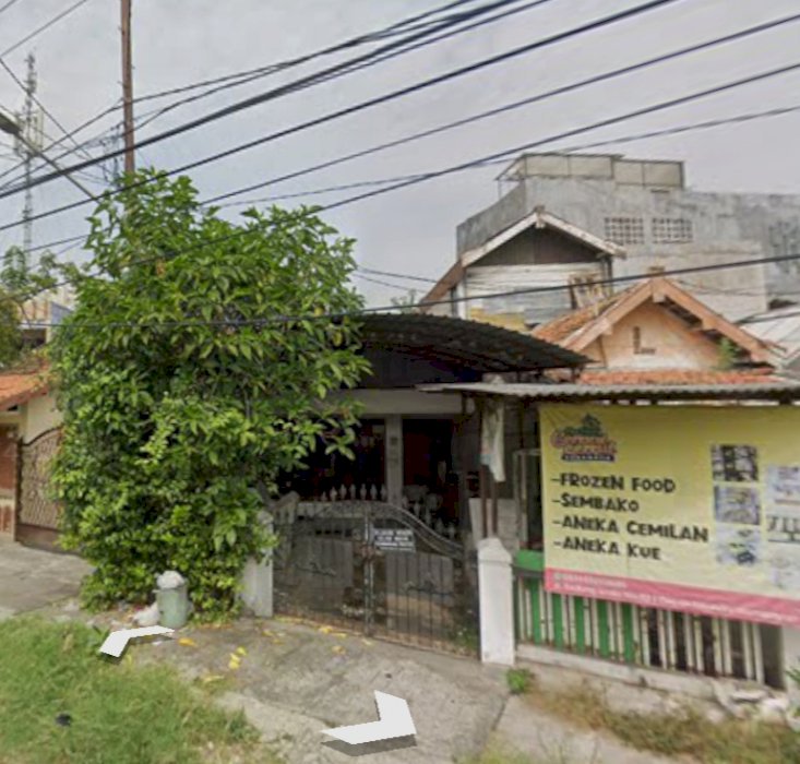 Rumah Strategis Pinggir Jalan Dekat Kampus