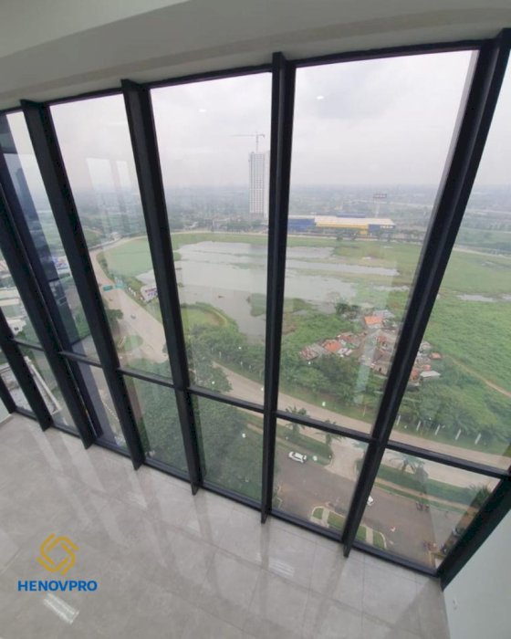 The Smith SOHO Disewa Office Posisi Hoek Best View