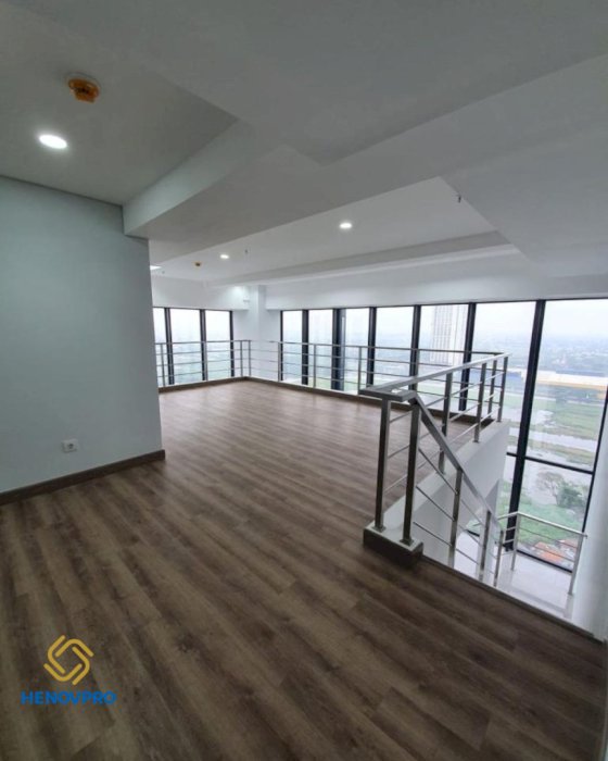 The Smith SOHO Disewa Office Posisi Hoek Best View