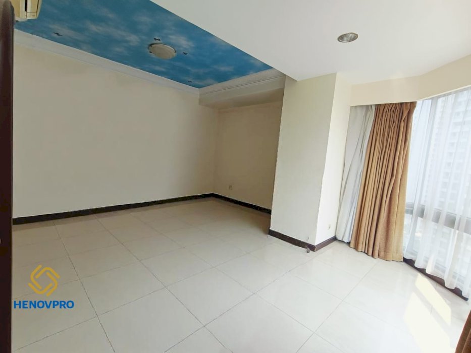 Harga Terbaik Taman Anggrek Condo 3+1BR Spesial Price