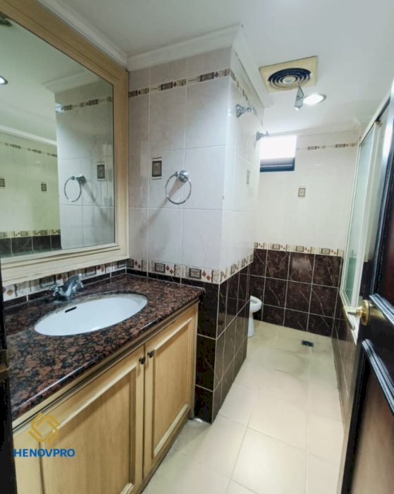 Harga Terbaik Taman Anggrek Condo 3+1BR Spesial Price