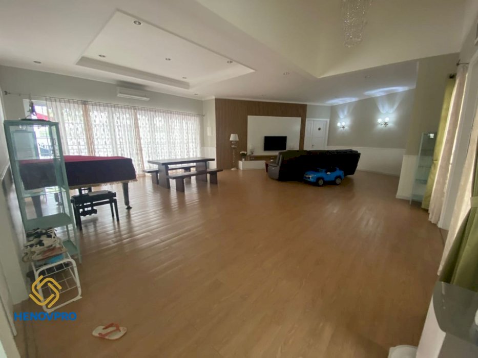 DIJUAL RUMAH MEWAH DI SUTERA TELAGA BIRU-ALAM SUTERA