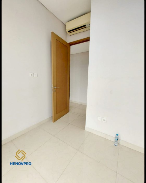 BRAND NEW Taman Anggrek Residence Unit 3BR Semi Furnish