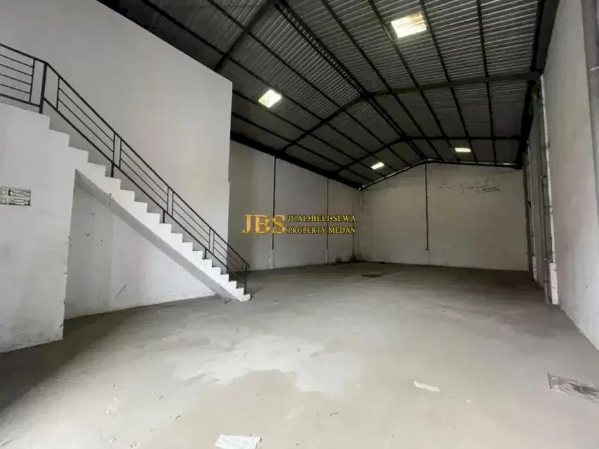 Gudang Siap Pakai Dijual di Komp. SM Raja Warehouse - Medan