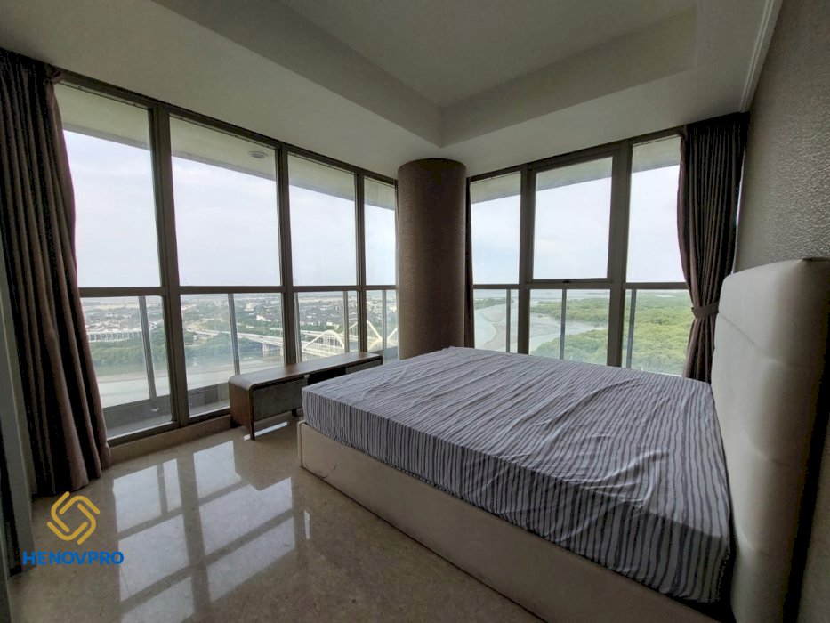 FOR RENT Gold Coast Apartment 2+1BR Furnish Best Unit Best SEA View