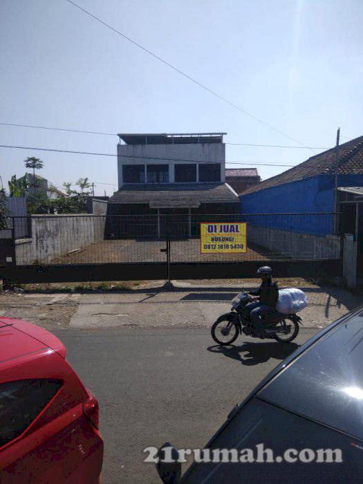Dijual cepat - SHM - cocok untuk usaha / tempat tinggal