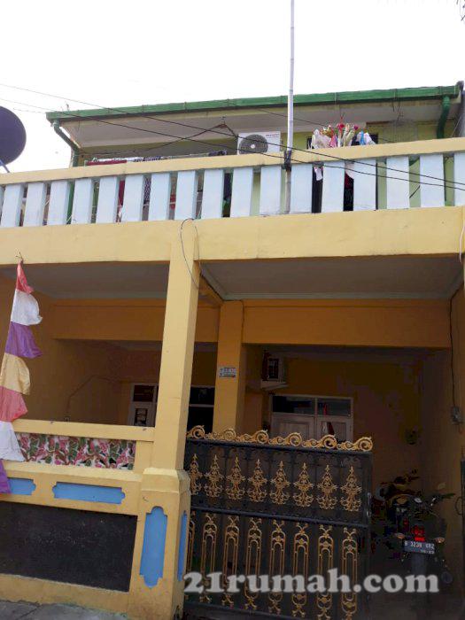 Rumah di jual 2lantai bangunan baru 