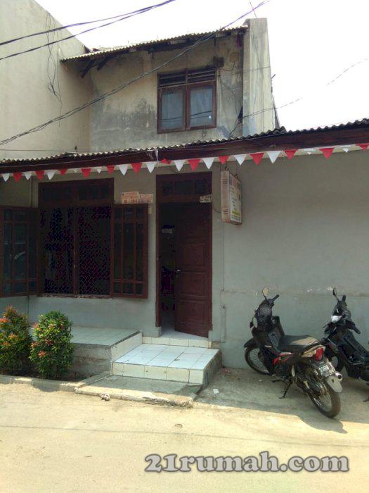 Dijual tempat usaha + rumah tinggal letak strategis