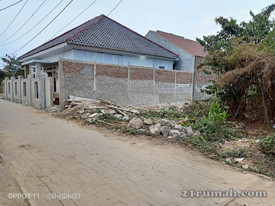 Tanah strategis serang kota