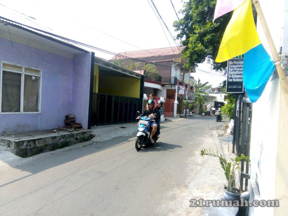 Rumah minimalis & tempat usaha