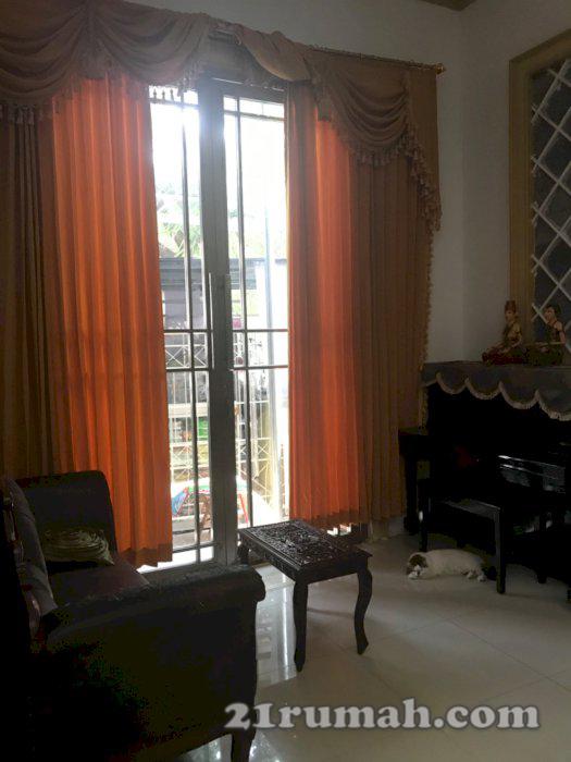 Disewakan Rumah 2 lt furnish