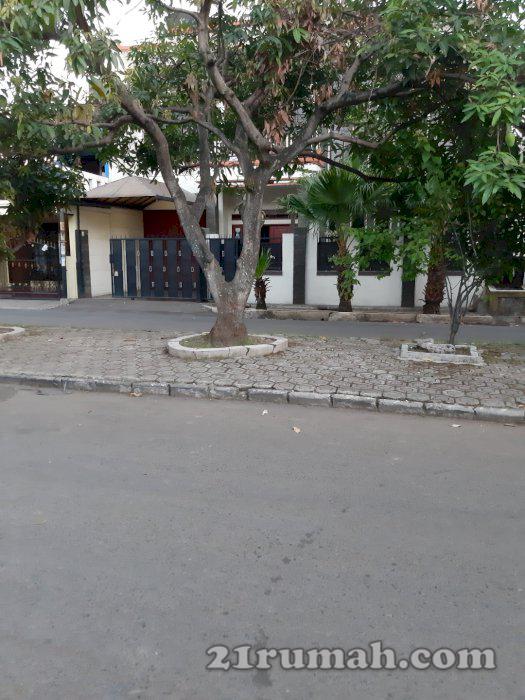 Dijual Rumah mewah gaya italy di tengah kota