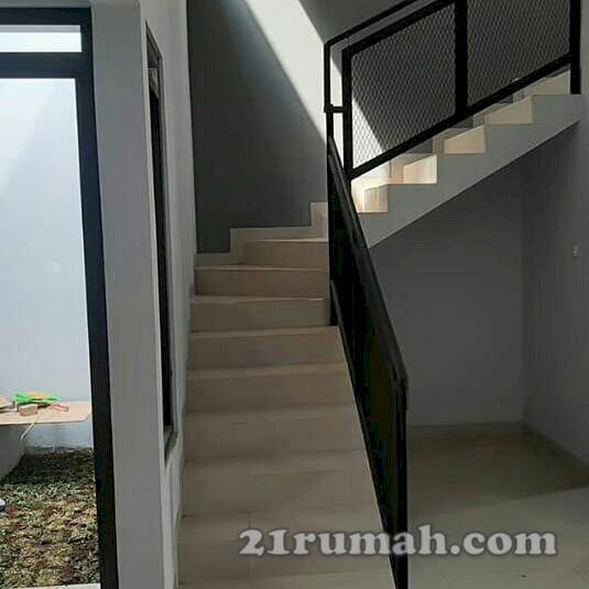 Rumah Mewah Di AntapaniGreenland