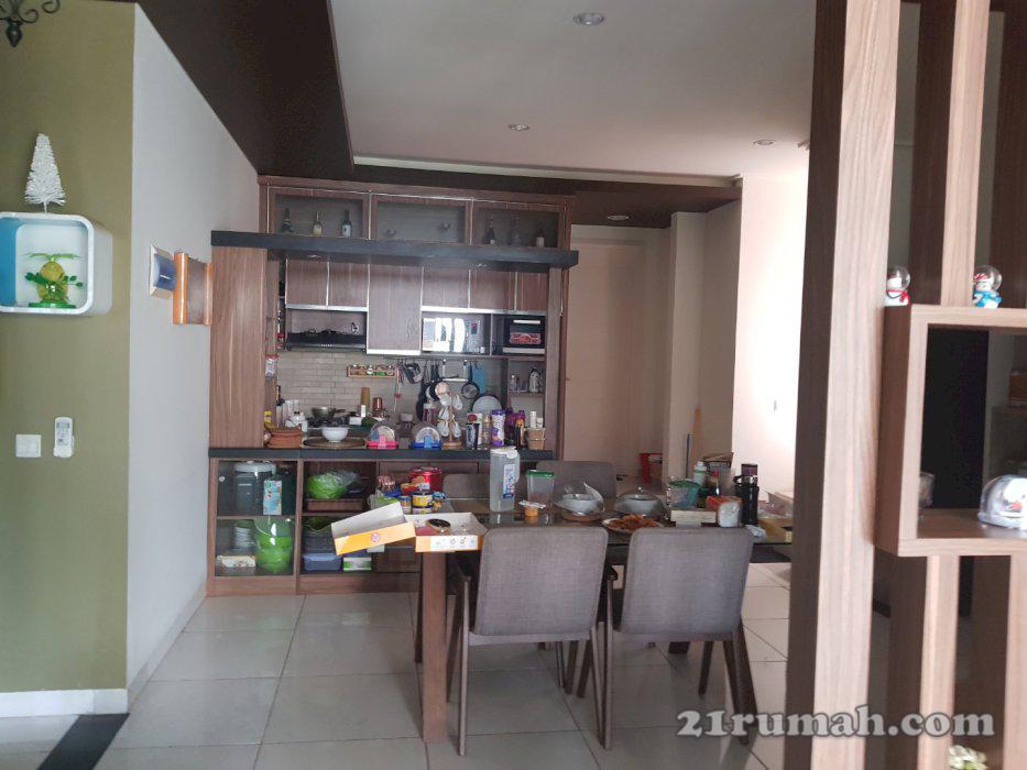 dijual rumah  terawat di foresta primavera