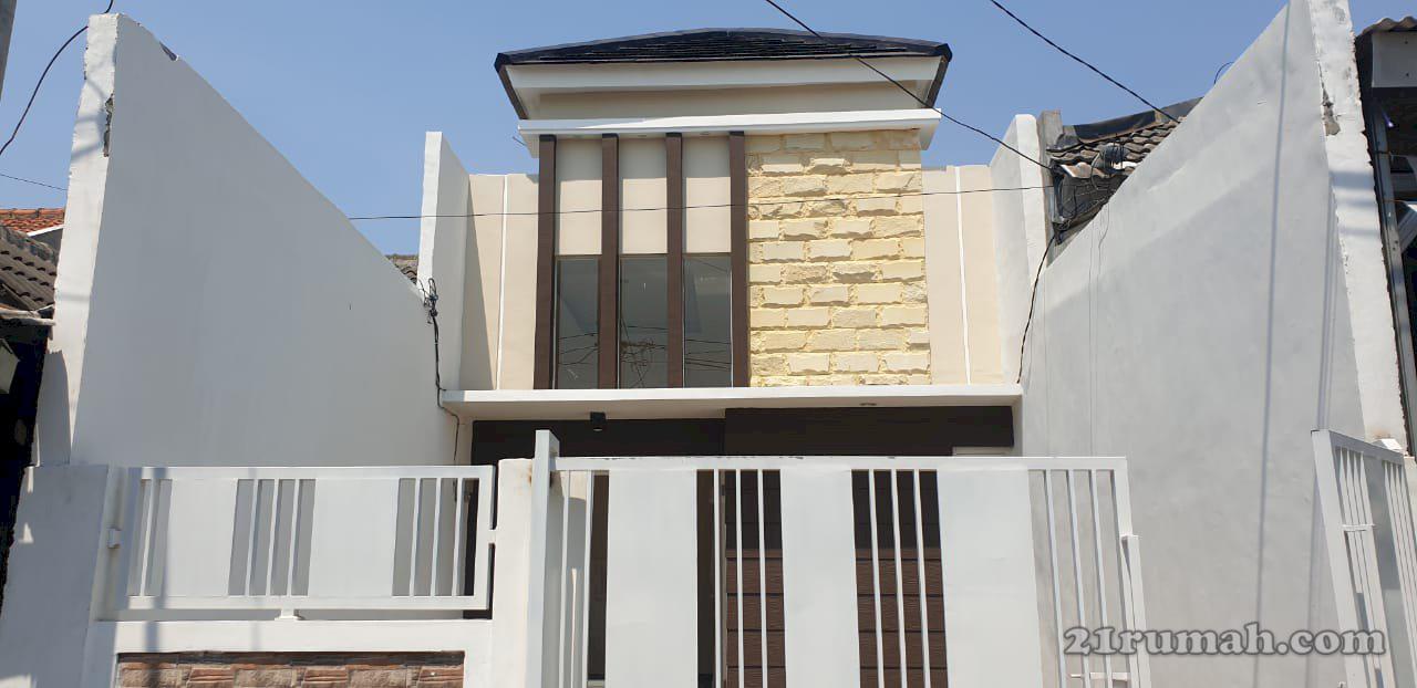 Rumah baru 2 lantai di surabaya timur