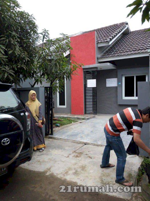di jual rumah di jalan Pelem 7 no 6 Perumahan Adipura Bandung