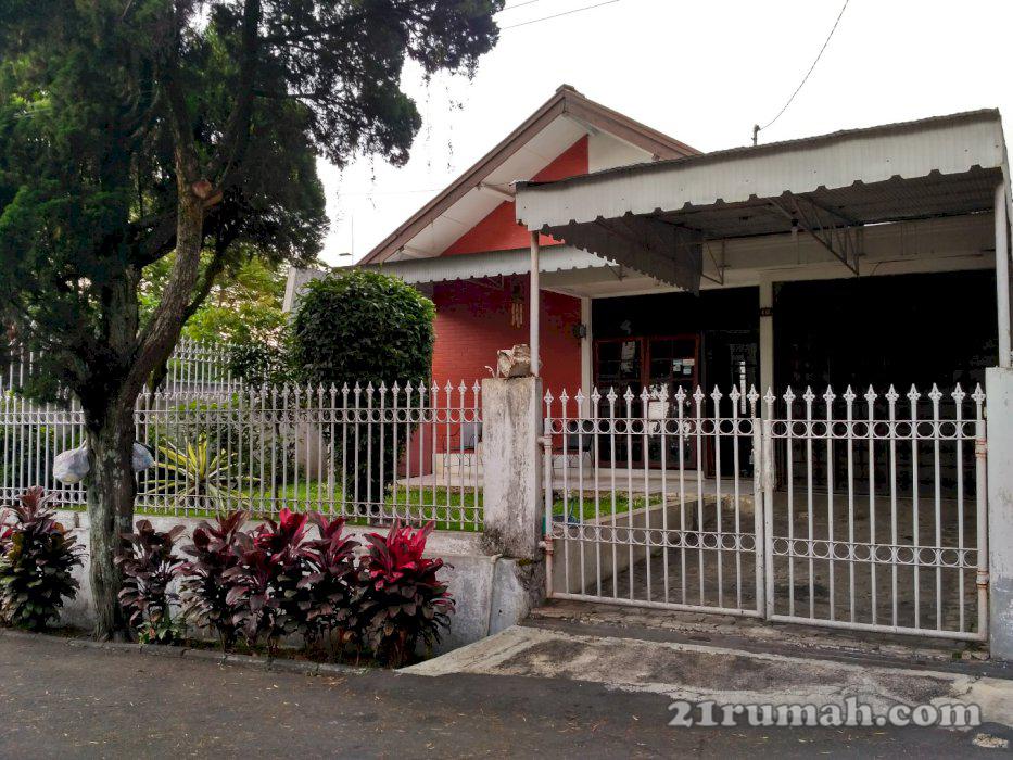 Dijual rumah' hunian di daerah Setiabudi Bandung