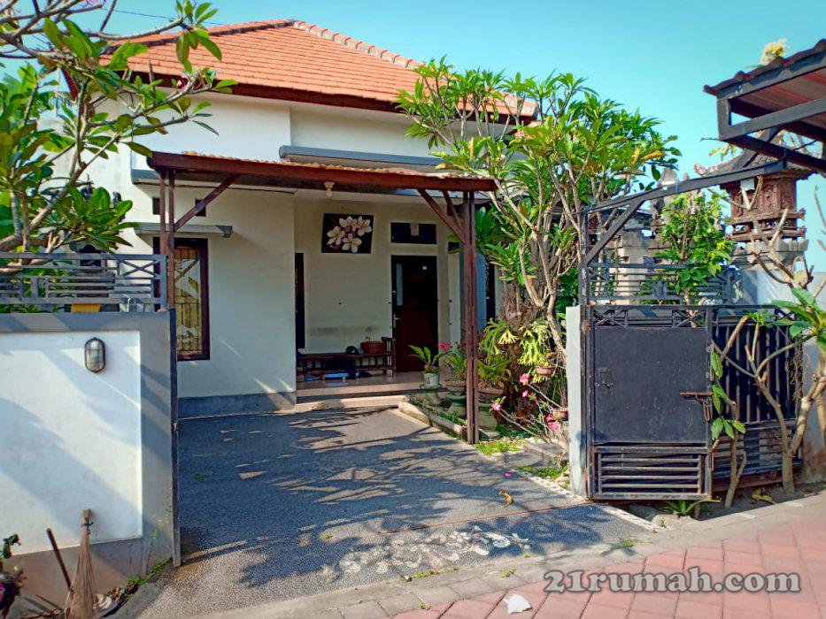 Rumah Cantik Murah Lantai 1 Di Dalung Cepaka Mas Dekat Kerobokan Gatsu Barat 