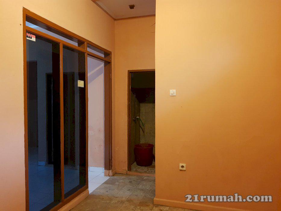 Jl.Rumah siap huni di Komp.Cipaganti Graha I Ciwastra Kodya Bandung
