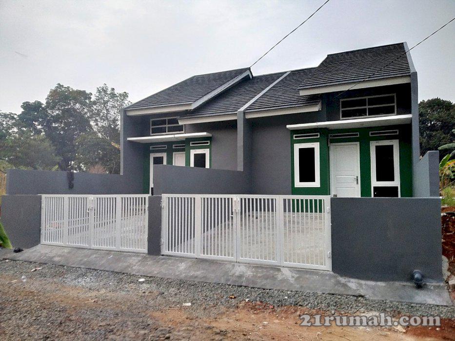 Rumah baru Minimalis dengan tanah luas