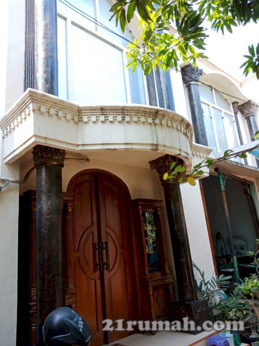 Rumah Usaha luas ada Kantor Gudang dan tempat produksi di Surabaya