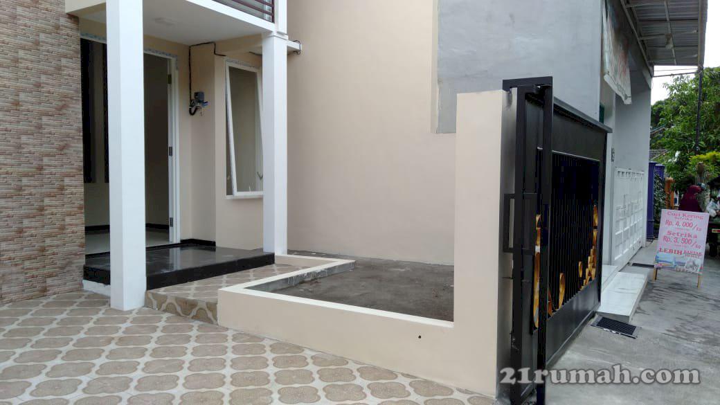 Rumah 2 lantai bagus dan murah di sulfat malang