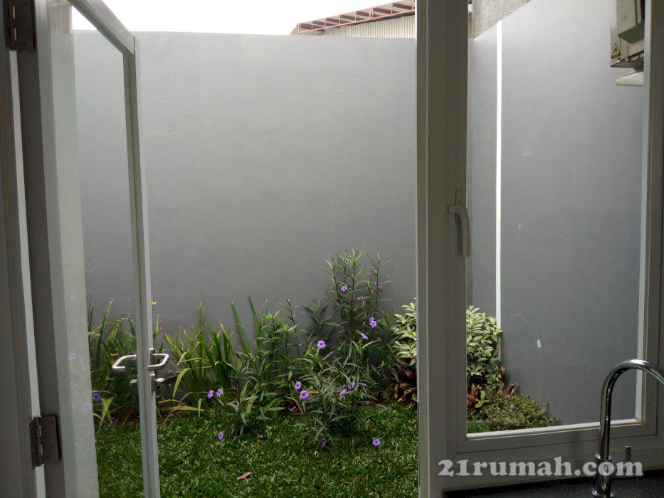 Selangkah Ke Kawasan Industri Karawang