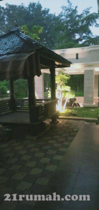 Disewakan rumah di telaga golf cluster espenola di sawangan Depok