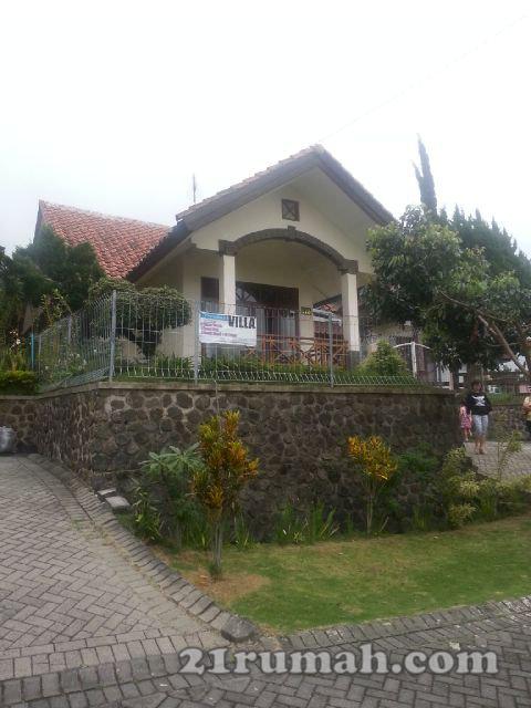Rumah villa asri murah di Panderman Hill batu