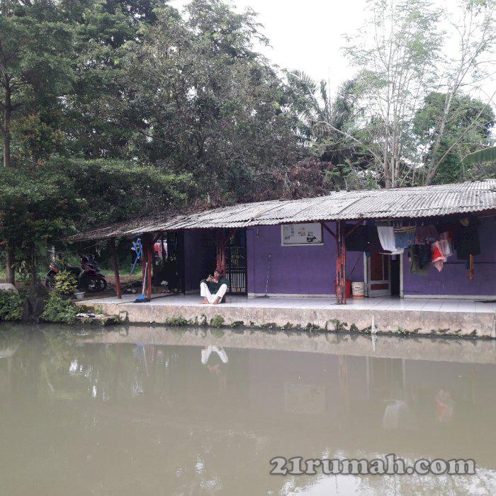 Jual rumah kampung suasana sejuk