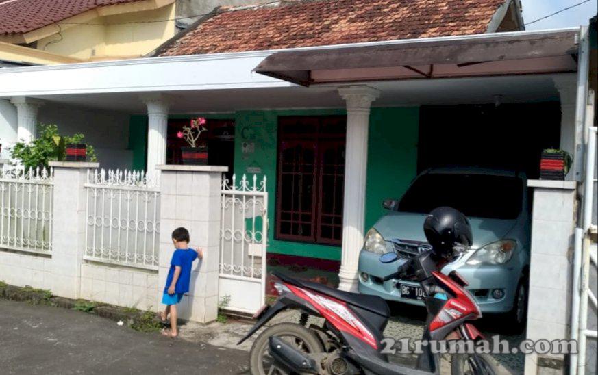 Rumah strategis dijual cepat