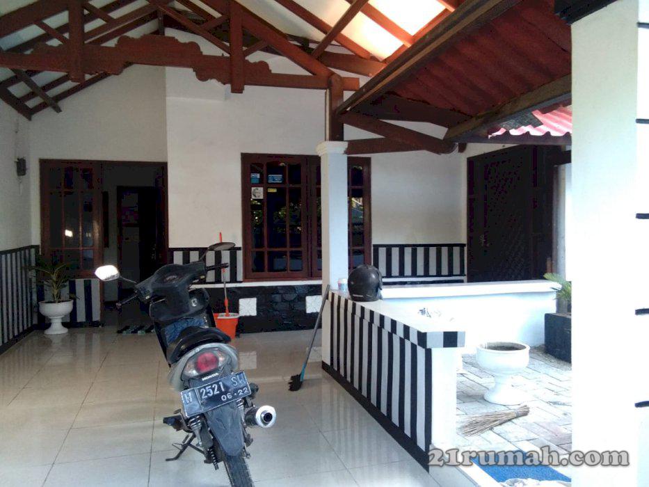 Rumah second murah siap huni Puri indah cemengkalang