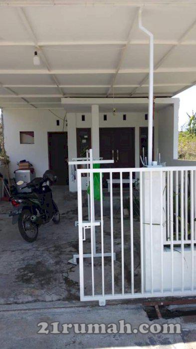 Rumah second super murah siap huni di pusat Kota Batu