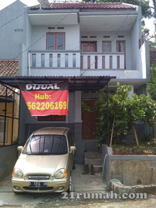 Rumah Sederhana dengan nuansa pegunungan