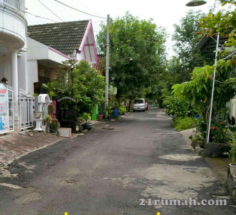 Rumah tinggal dan kost an murah dekat kampus unnimus Tembalang, Semarang