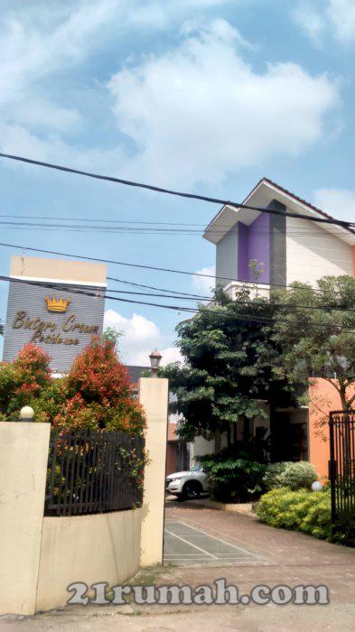 Dijual Rumah 2 lt di Bintaro Crown Residence Tangerang Selatan