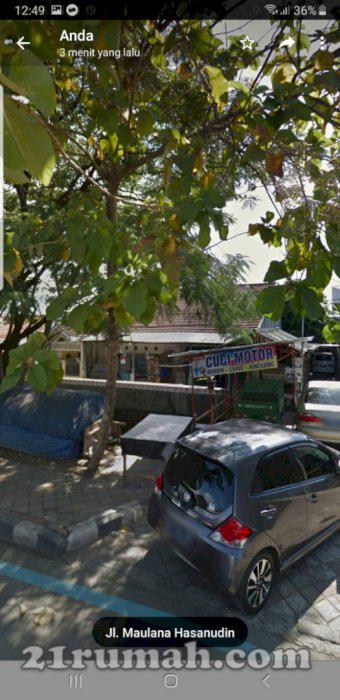 Di jual cepat 2 rumah di jalan maulana hasanudin cipondoh tangerang