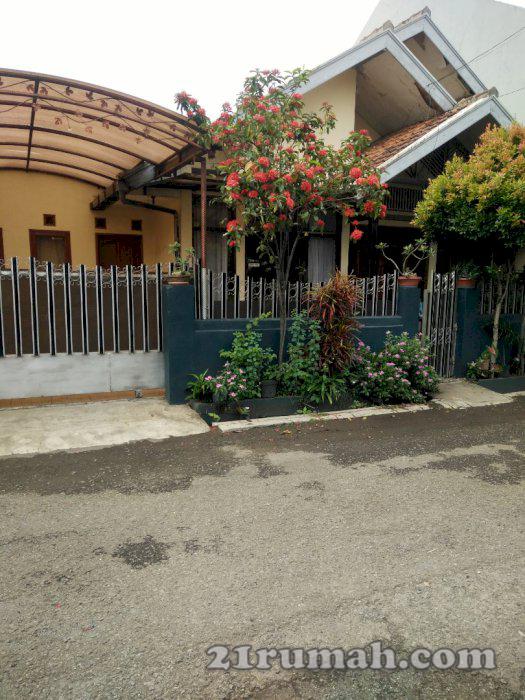 Rumah lokasi startegis arcamanik antapani