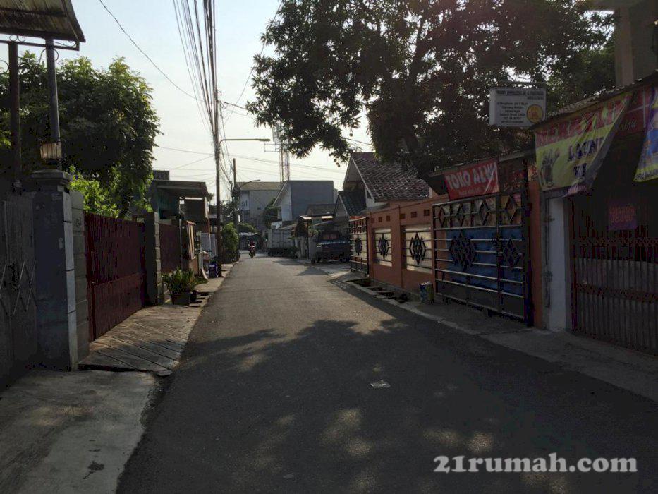 Dijual rumah bebas banjir,tanah yg luas,dekat jalan raya dan tol