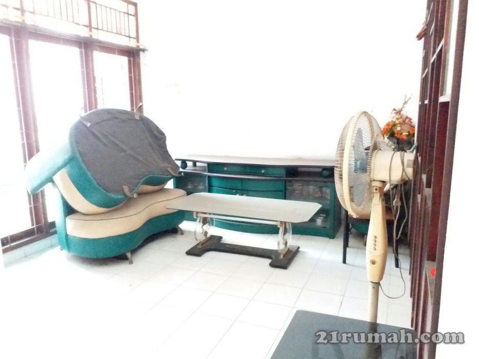 Harga dibawah NJOP Rumah Tua Ciputat Raya (LT 490 m2)