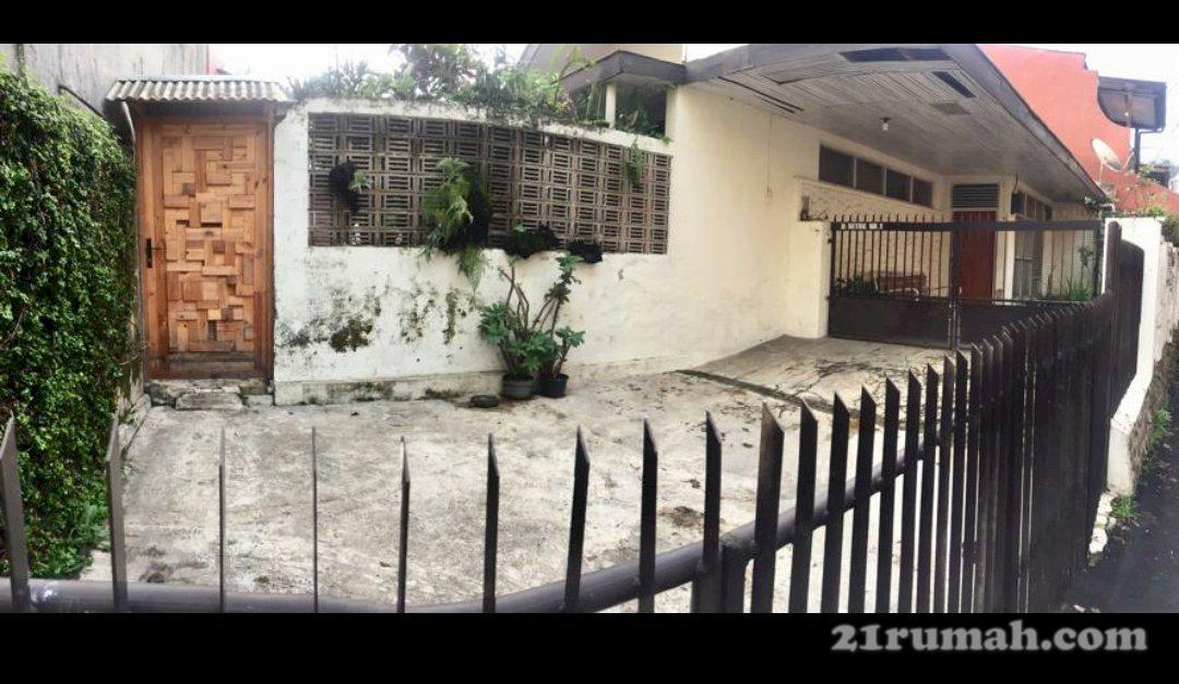 Dijual rumah dekat pusat kota