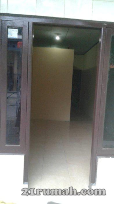 Di jual rumah pribadi lagi butuh uanh