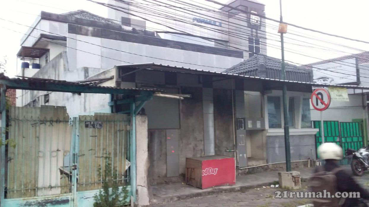 Jual tanah berikut bangunan