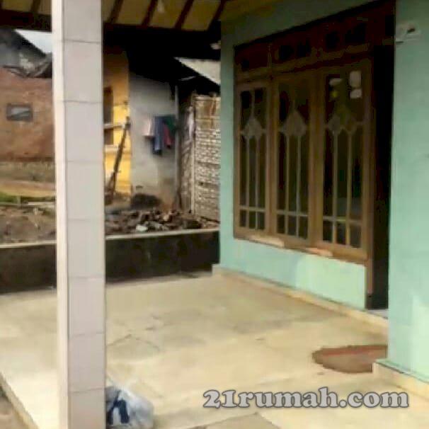 Rumah 2 lantai strategis di Bumiaji Kota Batu