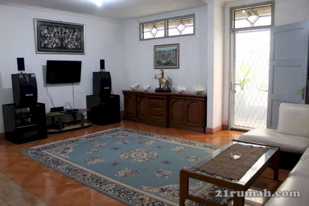 Dijual Rumah Di lembah pakar dago Dengan lokasi strategis dan view kota bandung