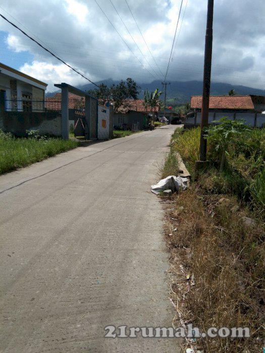 Jual tanah luas di daerah cirendeng