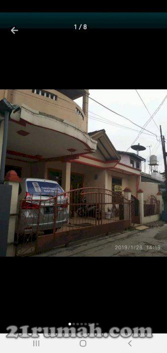 Jual rumah 2lantai  lokasi riung bandung bebas banjir